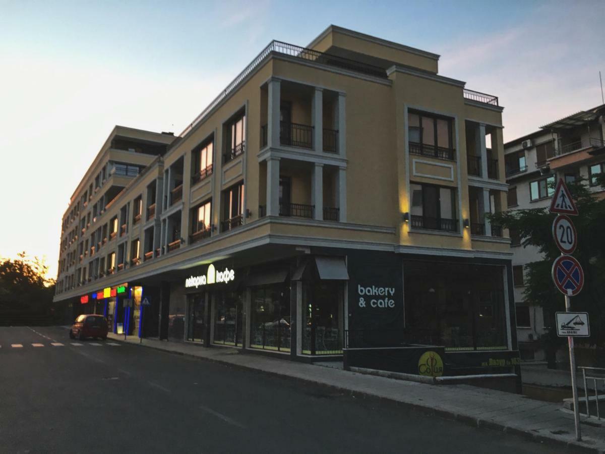 Azzurro Apartment - Ideal For Your Seaside Escape In Burgas Zewnętrze zdjęcie