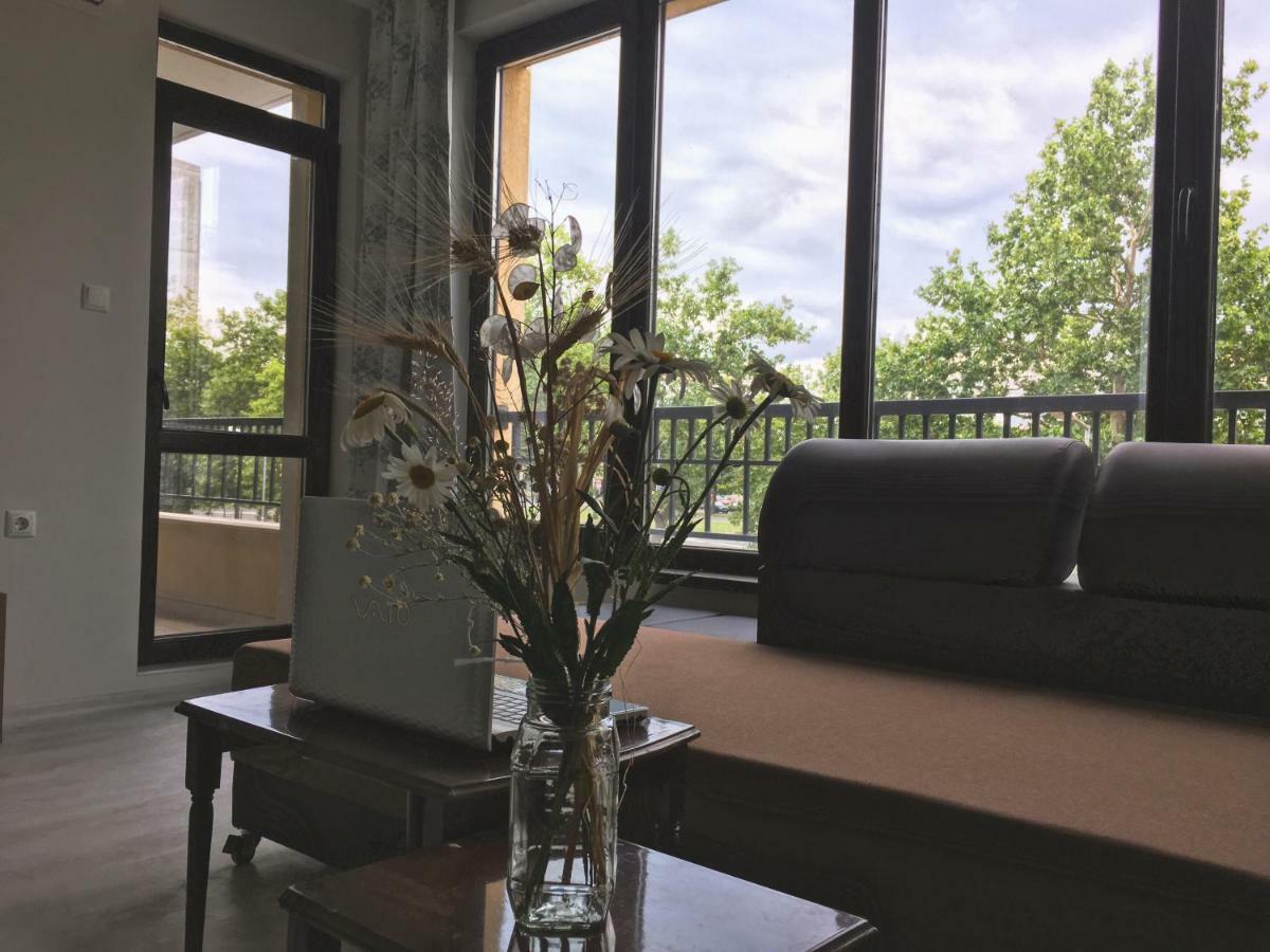 Azzurro Apartment - Ideal For Your Seaside Escape In Burgas Zewnętrze zdjęcie