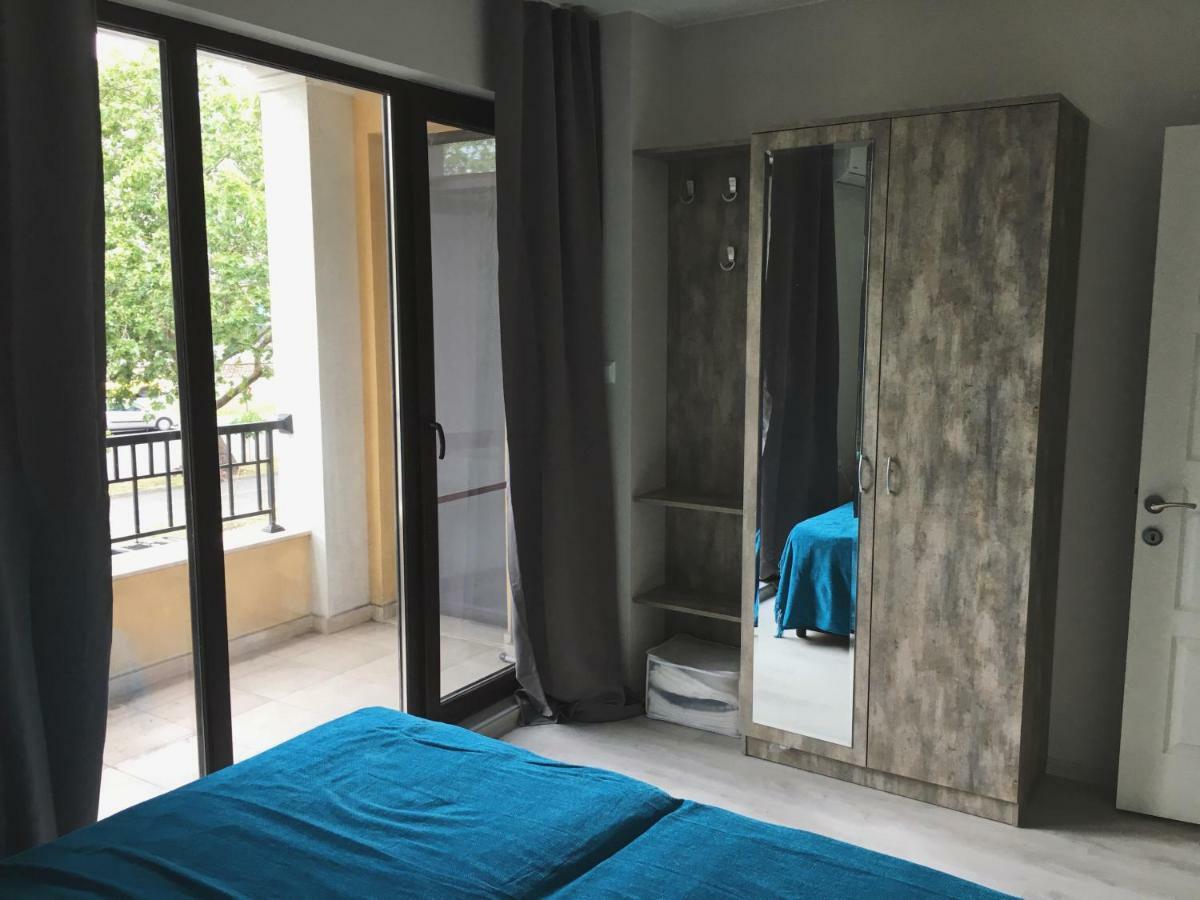 Azzurro Apartment - Ideal For Your Seaside Escape In Burgas Zewnętrze zdjęcie