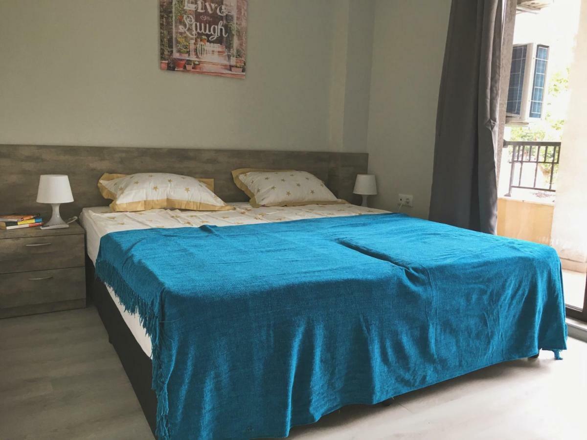 Azzurro Apartment - Ideal For Your Seaside Escape In Burgas Zewnętrze zdjęcie